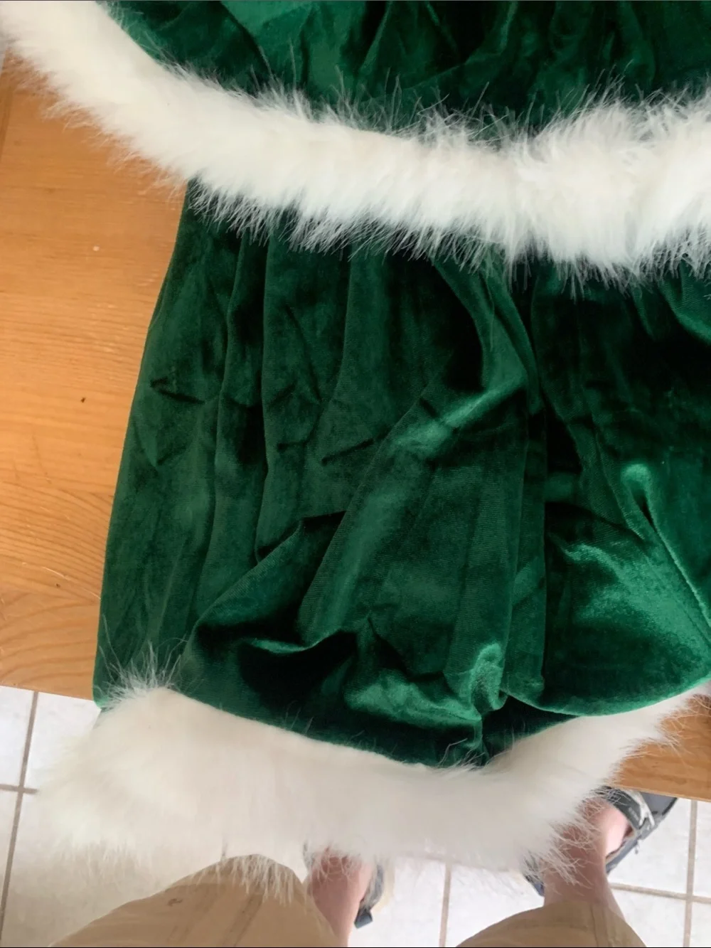 Classic Green Velvet Holiday Dress Costume with White Trim - Kids